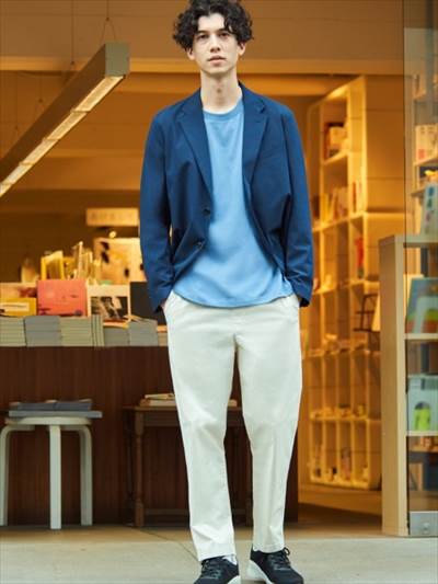 ユニクロのエアリズムコットンuvカットクルーネックtシャツ 長袖 サラッと快適な着心地が魅力 ろんぶり