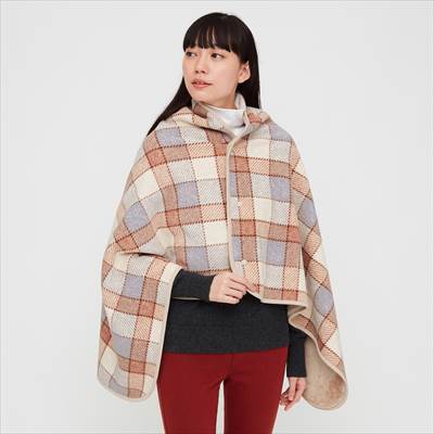 秋冬 ユニクロの新作フリースブランケット ひざかけにも羽織りにも使えて便利 ろんぶり 秋冬 ユニクロの新作フリースブランケット ひざかけにも羽織りにも使えて便利 ろんぶり