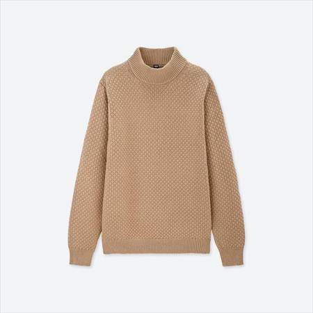 可愛くて格好いいユニクロのミドルゲージモックネックセーター ろんぶり