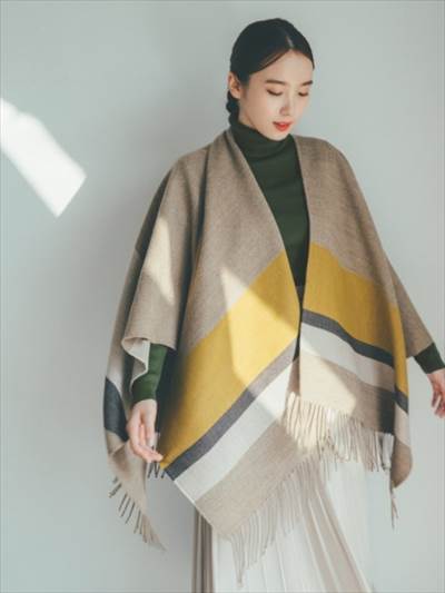 秋冬 ユニクロの新作ストールまとめ 羽織りにも使える2wayが便利 ろんぶり