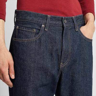 新定番アイテム ユニクロのレギュラーフィットテーパードジーンズはスッキリ快適 ろんぶり