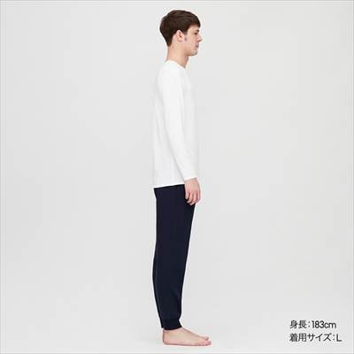 店舗で買えない ユニクロのエアリズム長袖tシャツ 一年中サラッと快適なハイテクインナー ろんぶり