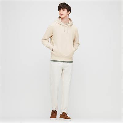 大活躍 ユニクロのスウェットプルパーカー ゆったりシルエットに進化 ろんぶり