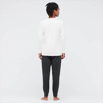 ユニクロのヒートテックvネックtシャツ 9分袖 冬のyシャツのインナーは白とベージュで決まり ろんぶり