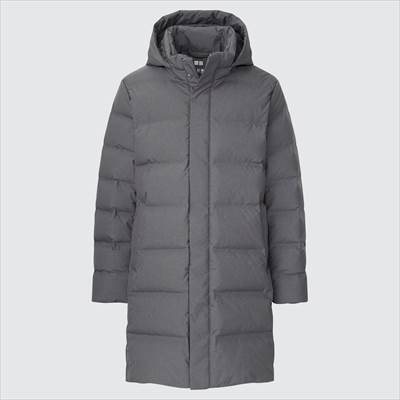 ユニクロのシームレスダウンコート フードが取り外せてオンオフ使える便利仕様 ろんぶり