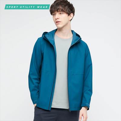 超使える ユニクロのブロックテックパーカ 薄くて軽いのに抜群の防風防水 ろんぶり