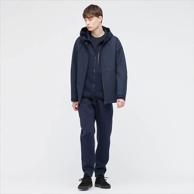 超使える ユニクロのブロックテックパーカ 薄くて軽いのに抜群の防風防水 ろんぶり