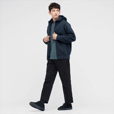 ユニクロのボアスウェットフルジップパーカ 表裏が一体化して袖裏もボアにアップデート ろんぶり