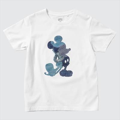 ユニクロの2022年新作ミッキーマウスツUTのキッズTシャツ