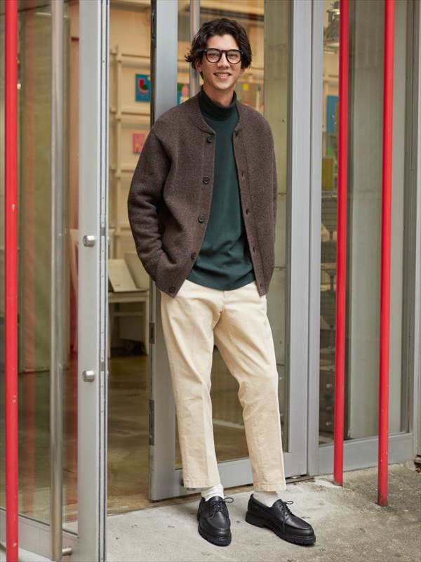 超ポイントアップ祭 UNIQLO スキニーチノパン ページュ メンズ