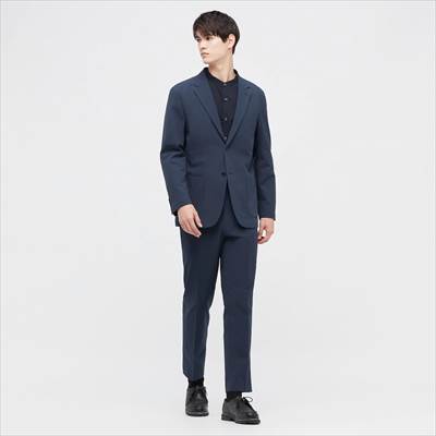 ユニクロの2022年春夏モデルの新作・感動ジャケット2WAYストレッチ(シアサッカー・袖丈着丈標準)セットアップ可能