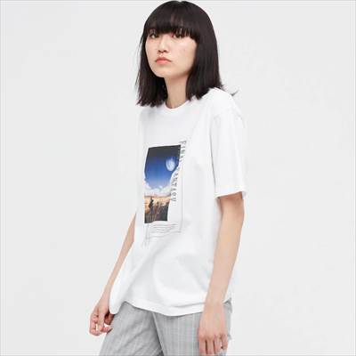2022年新作・ユニクロのファイナルファンタジー35周年 UT グラフィックTシャツ ファイナルファンタジーXV (半袖・レギュラーフィット)