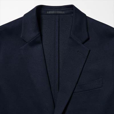 2022年新作・ユニクロのコンフォート2Bジャケット（袖丈着丈標準）