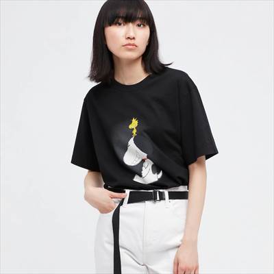 ユニクロの2022年新作スヌーピーコラボUT・UTGP2022 × ピーナッツ UT グラフィックTシャツ(半袖・レギュラーフィット)