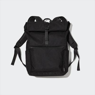 ユニクロの2022年秋冬新作ロールトップバックパック