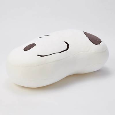 2022年ユニクロUT×ピーナッツ ホリデー クッション