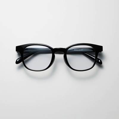 ユニクロの2023年新作ボストンスクエアサングラス(男女兼用)