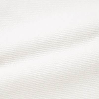 ユニクロのレディース2023年春夏新作・ボーイフレンドテーパードジーンズ（丈標準66cm）