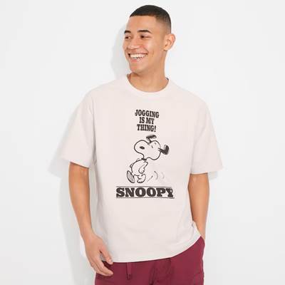 2023年新作ユニクロ×レトロ ピーナッツ UT グラフィックTシャツ（半袖・オーバーサイズフィット）