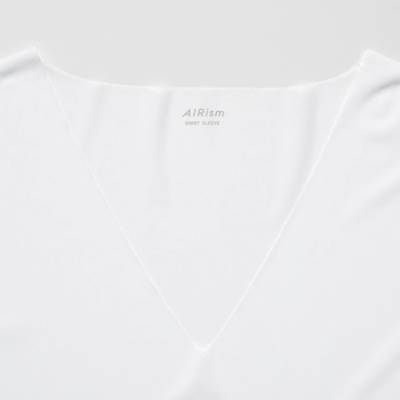 ユニクロのメンズ2023年春夏新作・エアリズムデオドラントメッシュVネックTシャツ(半袖)