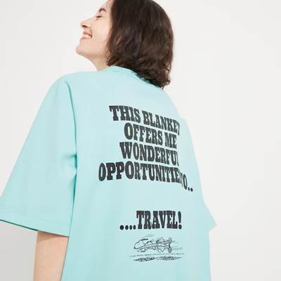 2023年新作ユニクロ×レトロ ピーナッツ UT グラフィックTシャツ(半袖・オーバーサイズフィット)