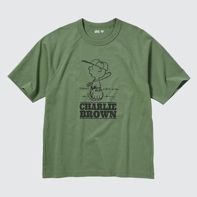 2023年新作ユニクロ×レトロ ピーナッツ UT グラフィックTシャツ(半袖・オーバーサイズフィット)