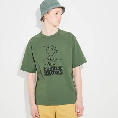 2023年新作ユニクロ×レトロ ピーナッツ UT グラフィックTシャツ(半袖・オーバーサイズフィット)