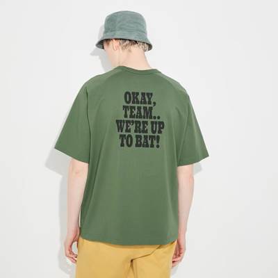 2023年新作ユニクロ×レトロ ピーナッツ UT グラフィックTシャツ(半袖・オーバーサイズフィット)