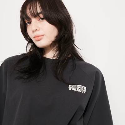 2023年新作ユニクロ×レトロ ピーナッツ UT グラフィックTシャツ(半袖・オーバーサイズフィット)