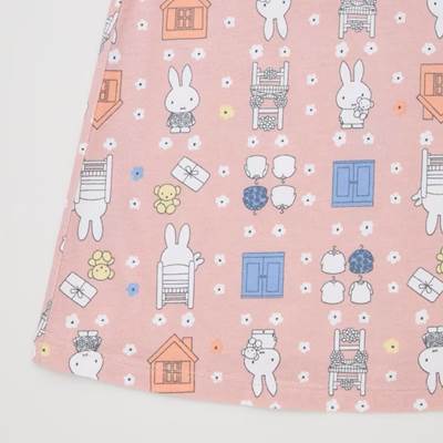 2023年新作ユニクロ×ミッフィーがコラボした『ミッフィー UT(グラフィックTシャツ・半袖・セットアップ可能)』