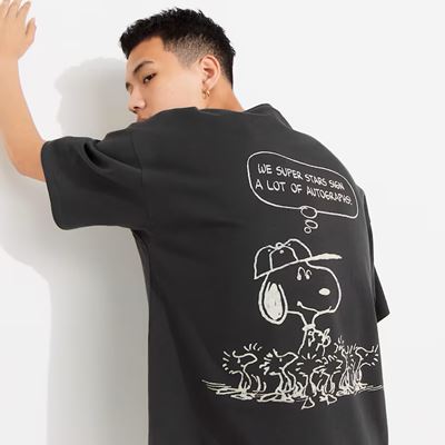 2023新作ユニクロ×ピーナッツ チャーリー・ブラウンズ・ベースボール・チーム UT グラフィックTシャツ(半袖・オーバーサイズフィット)