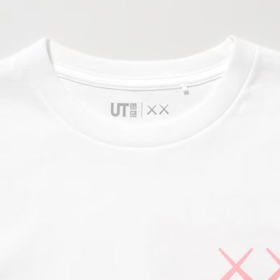 2023年新作ユニクロ×カウズ（KAWS）のコラボUT・KIDS グラフィックTシャツ（半袖・レギュラーフィット）