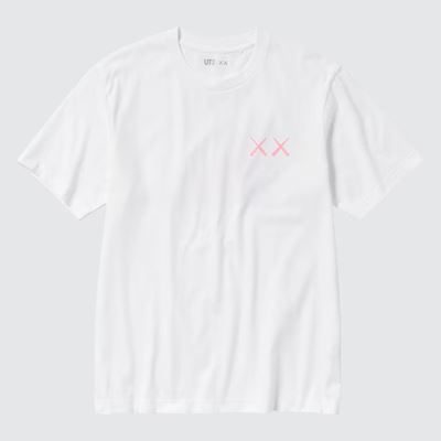 2023年新作ユニクロ×カウズ（KAWS）のコラボUT・グラフィックTシャツ（半袖・レギュラーフィット）