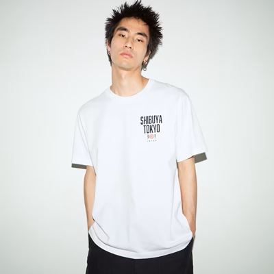 2023年新作ユニクロ×呪術廻戦 懐玉・玉折／渋谷事変のコラボUT・グラフィックTシャツ（半袖・レギュラーフィット）