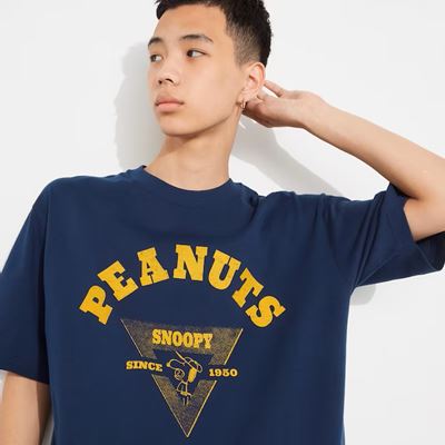 2023新作ユニクロ×ピーナッツ チャーリー・ブラウンズ・ベースボール・チーム UT グラフィックTシャツ(半袖・オーバーサイズフィット)