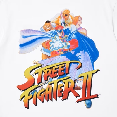 2024年新作ユニクロ×CAPCOM（カプコン） のコラボUT・グラフィックTシャツ（半袖・オーバーサイズフィット）